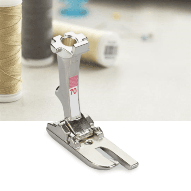 Hovedbilde Bernina Trykkfot 70 Kapsømsfot 4mm